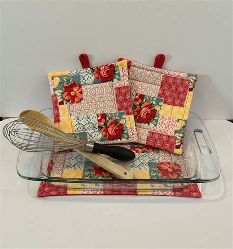 Gift Set Of 3 Handmade Potholders Hot Pads Casserole Dish Hot Pad Quilted Potholders