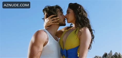 REGINA CASSANDRA Nude AZNude