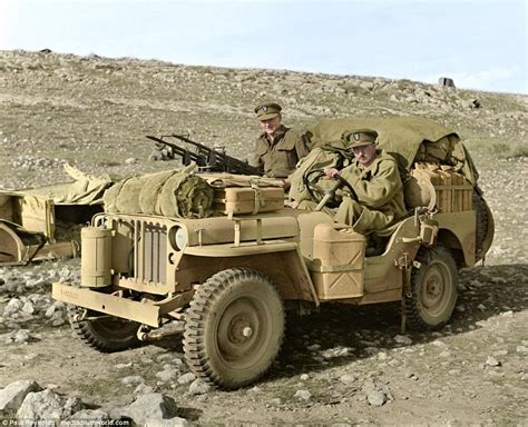 Spectacular colourised photos show SAS and SBS on campaign | Daily Mail Online