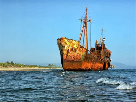 15 Incredible Shipwrecks You Don T Have To Dive To See Travel Insider