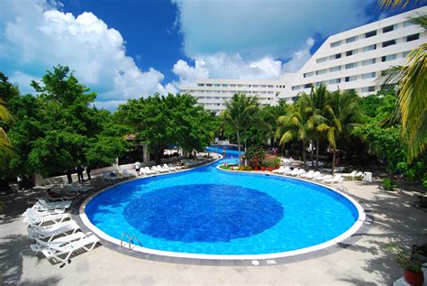 Grand Oasis Palm – Cancun – Oasis Palm Cancun Specials