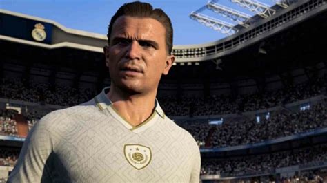 How To Get The Ferenc Puskas FIFA 22 Prime Icon Moments Player Item