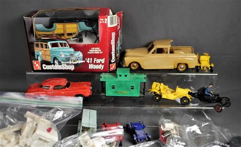 Vintage Car Plastic Models/ Kits