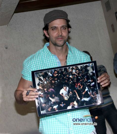 Hrithik Roshan celebrates Birthday with Media Photos - FilmiBeat