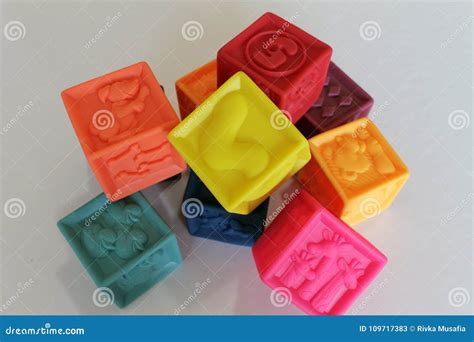 Colorful Cubes Game 3D for Kids Stock Image - Image of bell, magnet: 109717383