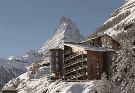 16 Gorgeous Hotels in Zermatt with Views of The Matterhorn | TripTins