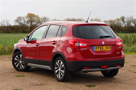 Suzuki SX4 S Cross Hatchback 2013 Photos Parkers