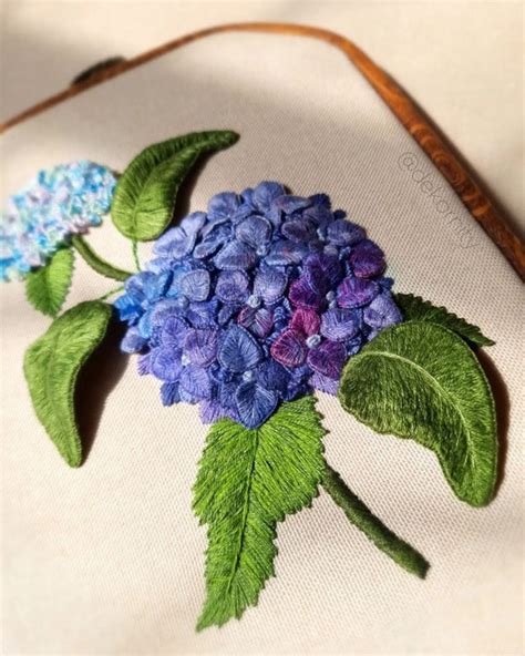 How To Embroider Hydrangeas Designs And Step By Step Hand Embroidery