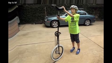 Easy Way To Mount A Giraffe Unicycle Youtube