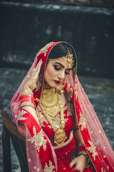 Indian Bridal Pictures Download Free Images On Unsplash Indian