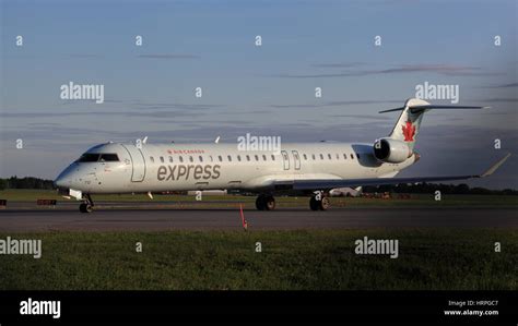 Bombardier Cl 600 C Gfjz Air Canada Express At Yow Ottawa International