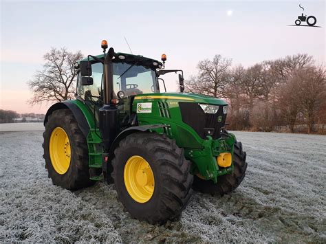 Foto John Deere R