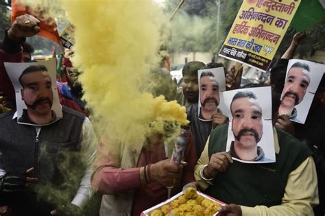 Photos Iaf Pilot Abhinandan Varthaman Release At Wagah Border Latest