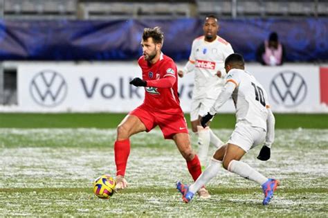 National 2 le groupe des Canaris pour FC Chamalières FC Nantes avec