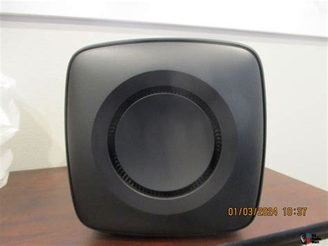 KEF LS50 WirelessII and KC62 Subwoofer Photo #4821024 - UK Audio Mart