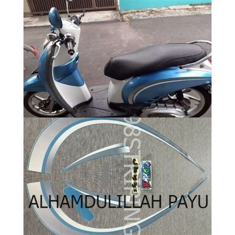 Jual STIKER STRIPING LIS STANDAR ORI HONDA SCOOPY SILVER BIRU TAHUN