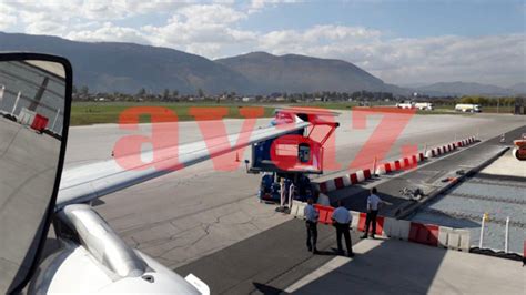 Drama Na Aerodromu U Sarajevu Avion FlyBosnije Udario U