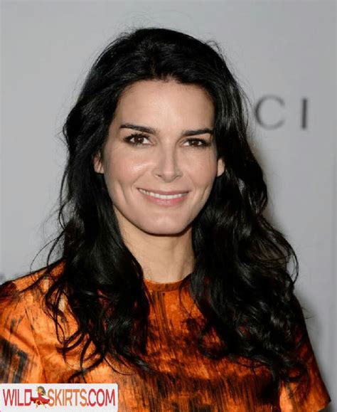 Angie Harmon Angieharmon Nude Instagram Leaked Photo 30