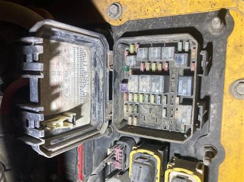 Peterbilt Fuse Box For Sale Sioux Falls Sd