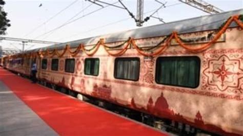 Indian Railways To Introduce Bharat Gaurav Deluxe Ac Tourist Train