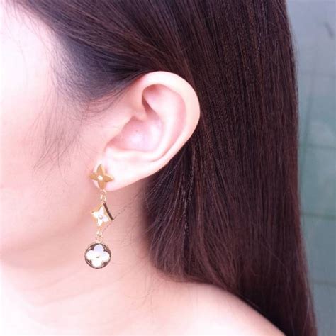 jual anting premium  shopee indonesia