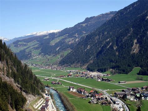 Mayrhofen Pictures | Photo Gallery of Mayrhofen - High-Quality Collection