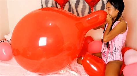 Sexy Camylle Blows To Pop Your Huge 24 Inch Tuftex Valentine Balloon Asian Looner Girls