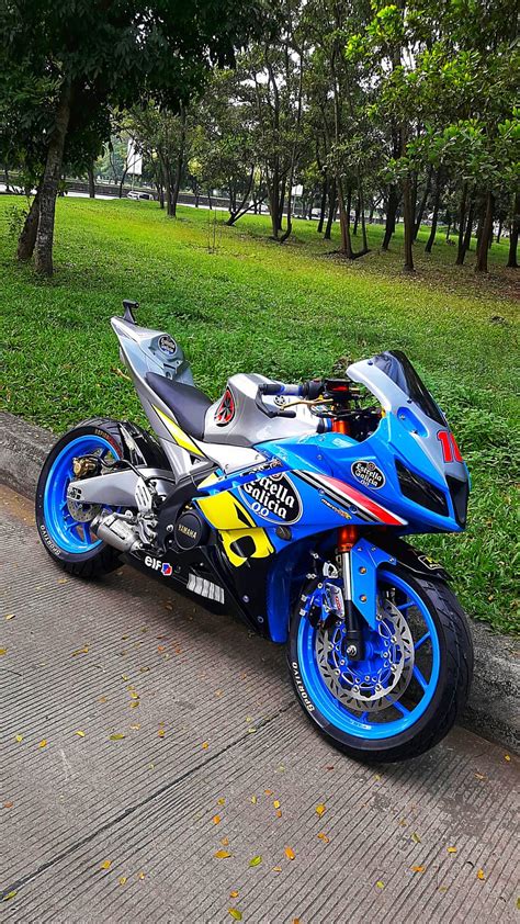 Modifikasi Yamaha R15 V2 Keren Abis - RPMSuper.com