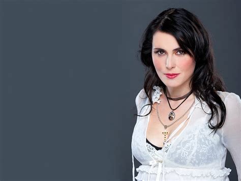 Sharon Den Adel Sharon Within Temptation Composer Lead Vocalist