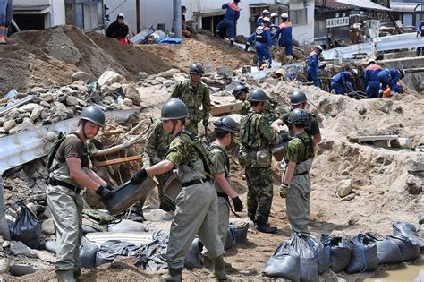 西日本豪雨：7000人超が避難生活 大雨特別警報1週間 [写真特集1 17] 毎日新聞