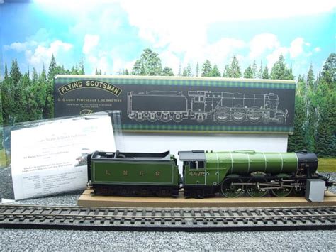 Heljan O Gauge H7 A3 002 Lner London And North Eastern Railway Class A3 4 6 2 Loco And Tender