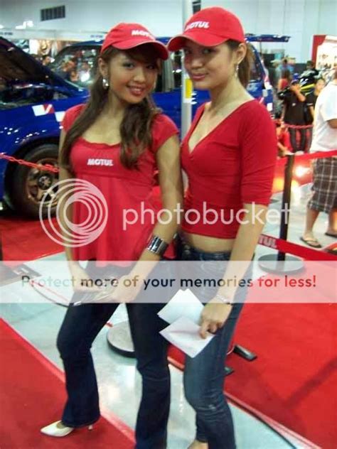 Sensual Pinays Carshow Pinay Models