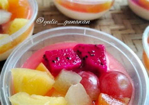 Resep Puding Sutra Topping Fruit Cocktail Oleh Yulie Yuda Gunawan