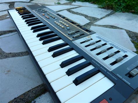 MT-100 - Casio MT-100 - Audiofanzine