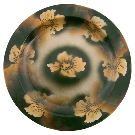 Kuznetsov Ceramic Plate Russia Early Th Century For Sale At Stdibs