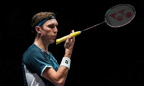 Le numéro 1 mondial Viktor Axelsen se retire de lOpen de Singapour