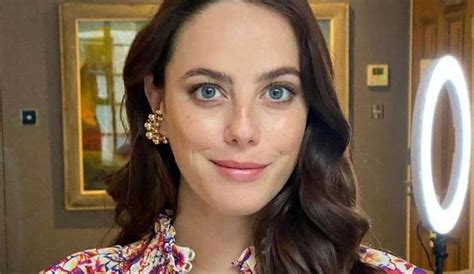 Atriz britânica Kaya Scodelario se junta ao elenco da minissérie Senna