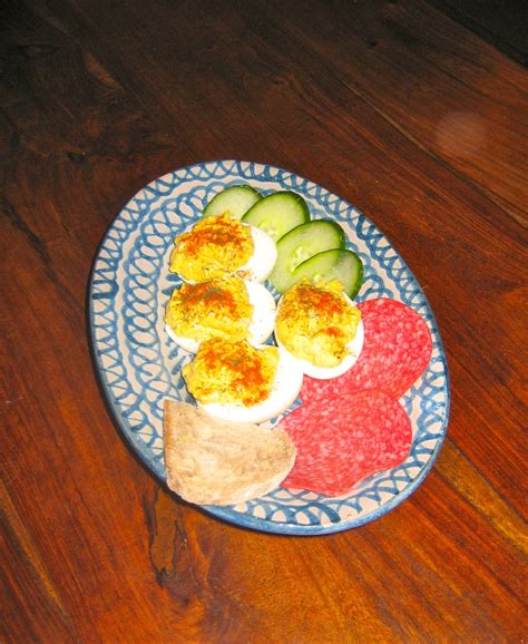 Foodies are arguing over these dyed devilled eggs colors 9