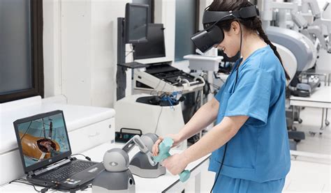 VR Simulations Provide Haptic Feedback To Surgical Doctors