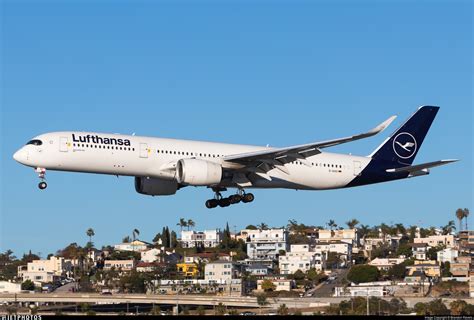 D Aixo Airbus A Lufthansa Brandon Ravelo Jetphotos