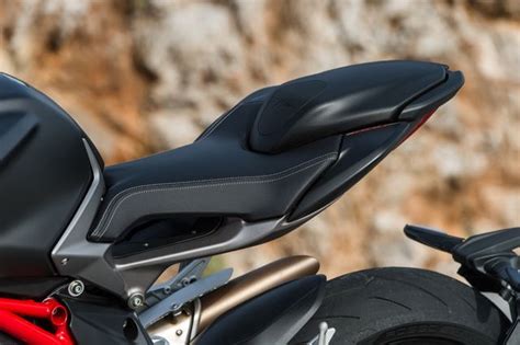 MV Agusta Brutale 800 Das Naked Bike Im Test DER SPIEGEL