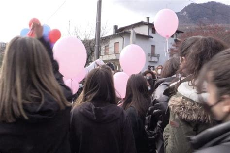 Mesenzana Padre Uccide I Due Figli E Si Suicida