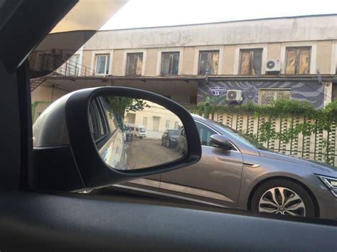 Замена правого наружного зеркала заднего вида — Opel Vectra C, 1,9 л ...