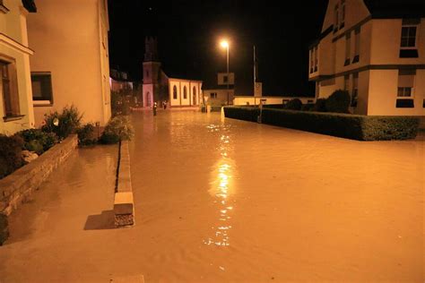 Unwetter Im Kreis Bamberg Berflutungen Nach Starkregen Bildergalerie