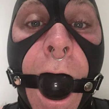 Pose De Cage De Chastete Gay Amateur Amateur Porn Feat Sextoypain Xhamster