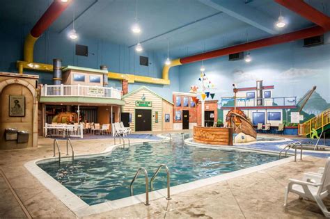 Revealed: The Best Indoor Water Parks in & near Kansas City! - The Family Vacation Guide