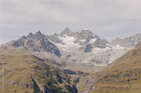 Zermatt Dorf Bergdorf Alpen Walliser Alpen Schweizer Berge Ober