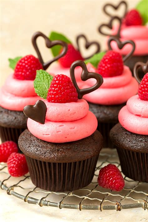 10 Creative And Easy Valentines Day Desserts