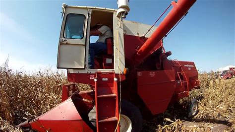 More Harvesting Ih 615 Youtube