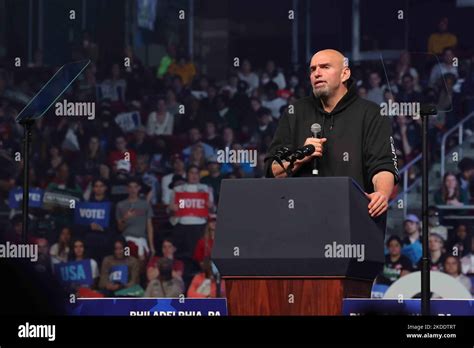 John Fetterman Hi Res Stock Photography And Images Alamy